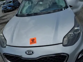 2020 Kia Sportage LX z VIN KNDPMCAC9L7675077, wystawiony jako Copart lot #55075725 z przebiegiem 71 747 mil mil oraz Nie do naprawy • Non repairable. Historia ofert i sprzedaży dostępna na DreamBid. Obrazek 12.