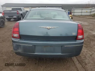 2005 Chrysler 300 with VIN 2C3JA53G45H631445, listed as a Copart auction lot 51741405 with 297,880 mi miles and Clean Title. Bid and sale history available at carsss.com. Image 6.