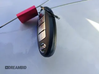 2019 Nissan LEAF SV z VIN 1N4AZ1CP0KC305899, wystawiony jako IAAI lot #41746355 z przebiegiem 31 703 mil mil oraz . Historia ofert i sprzedaży dostępna na DreamBid. Obrazek 11.