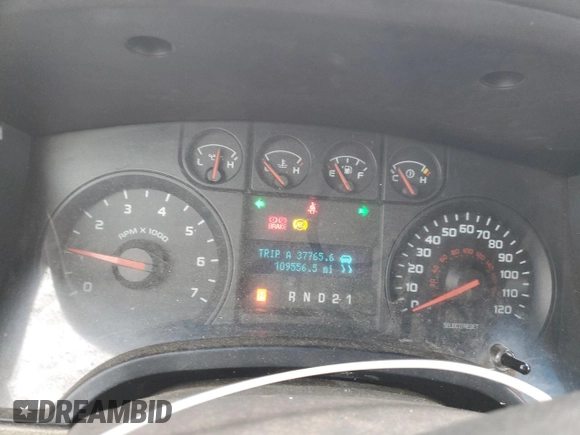 2010 Ford F-150 XL с VIN 1FTMF1CW6AKB11065, выставлен на аукционе Copart как лот 43140695 с пробегом 109 556 миль миль и Чистый • Clean title. История ставок и продаж доступна на DreamBid. Изображение 9.