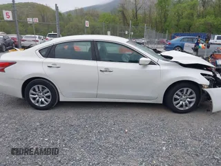 2015 Nissan Altima SL z VIN 1N4AL3AP7FN382800, wystawiony jako IAAI lot #42102763 z przebiegiem Nie podano mil oraz . Historia ofert i sprzedaży dostępna na DreamBid. Obrazek 12.