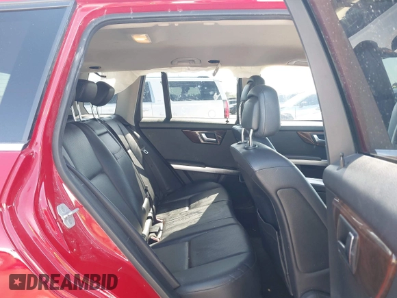 2014 Mercedes-Benz GLK 350 z VIN WDCGG5HB4EG280320, wystawiony jako IAAI lot #41956286 z przebiegiem 157 782 mil mil oraz . Historia ofert i sprzedaży dostępna na DreamBid. Obrazek 8.