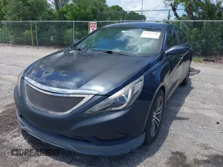 2012 Hyundai Sonata SE z VIN 5NPEC4AC6CH352214, wystawiony jako IAAI lot #42491210 z przebiegiem 236 292 mil mil oraz . Historia ofert i sprzedaży dostępna na DreamBid. Obrazek 2.