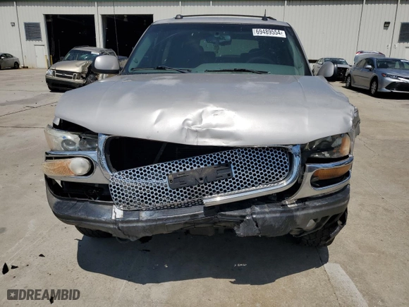 2005 GMC Yukon Denali with VIN 1GKEK63U45J171664, listed as a Copart auction lot 69489554 with 234,997 mi miles and Salvage Title. Bid and sale history available at carsss.com. Image 5.