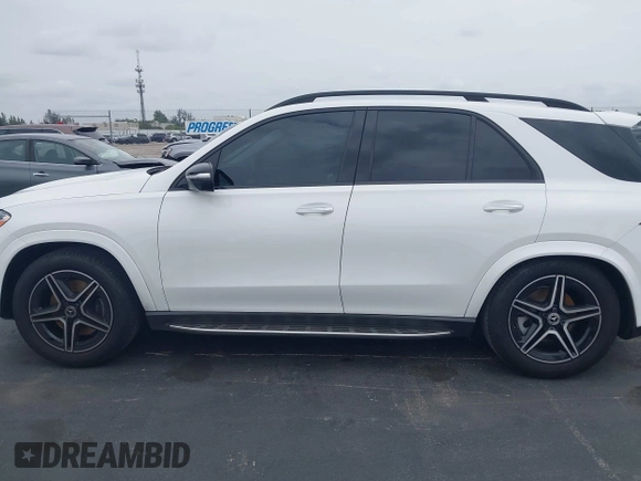 2024 Mercedes-Benz GLE 450 with VIN 4JGFB5KB6RB158663, listed as a IAAI auction lot 42415861 with 19,110 mi miles and . Bid and sale history available at DreamBid. Image 14.
