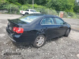 2007 Volkswagen Jetta Wolfsburg Edition with VIN 3VWEF71K27M202338, listed as a Copart auction lot 62965685 with 153,138 mi miles and Clean title. Bid and sale history available at DreamBid. Image 3.