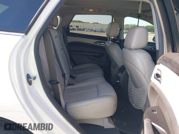 2016 Cadillac SRX Luxury Collection with VIN 3GYFNBE39GS548327, listed as a IAAI auction lot 41889611 with 140,670 mi miles. Bid and sale history available at carsss.com. Image 8.