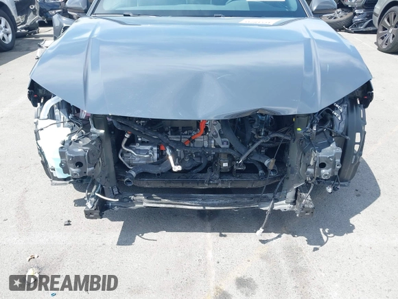2025 Toyota Camry LE with VIN 4T1DAACK8SU546764, listed as a IAAI auction lot 41981231 with 2,338 mi miles and . Bid and sale history available at DreamBid. Image 6.