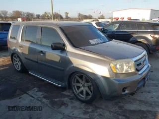 2009 Honda Pilot LX z VIN 5FNYF38259B009896, wystawiony jako IAAI lot #41506720 z przebiegiem 242 072 mil mil oraz . Historia ofert i sprzedaży dostępna na DreamBid. Obrazek 1.