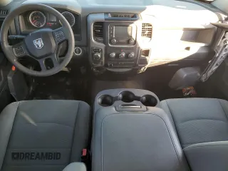 2016 Ram 1500 Express z VIN 1C6RR6FG8GS142235, wystawiony jako Copart lot #86250044 z przebiegiem 174 199 mil mil oraz Szkoda całkowita • Salvage title. Historia ofert i sprzedaży dostępna na DreamBid. Obrazek 8.
