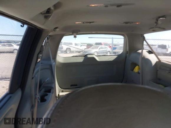 2007 Honda Odyssey EX-L with VIN 5FNRL386X7B138990, listed as a IAAI auction lot 41823648 with 225,962 mi miles. Bid and sale history available at carsss.com. Image 8.