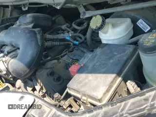 2015 Ford Transit Cargo с VIN 1FTNR2CM7FKA23231, выставлен на аукционе IAAI как лот 42920028 с пробегом 314 631 миль миль и . История ставок и продаж доступна на DreamBid. Изображение 18.