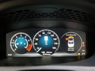 2016 Jaguar XJ R-Sport with VIN SAJWJ1CDXG8V99210, listed as a Copart auction lot 82693224 with 81,978 mi miles and Salvage title. Bid and sale history available at DreamBid. Image 9.