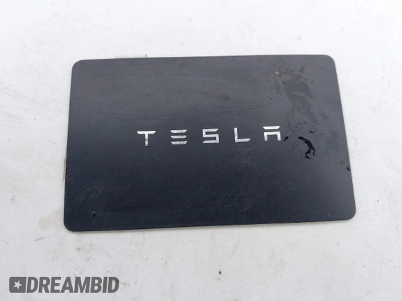 2022 Tesla Model Y Long Range z VIN 7SAYGDEE6NF451259, wystawiony jako IAAI lot #41200775 z przebiegiem 59 683 mil mil oraz . Historia ofert i sprzedaży dostępna na DreamBid. Obrazek 11.