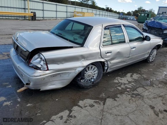 2009 Mercury Grand Marquis LS with VIN 2MEHM75V99X612456, listed as a Copart auction lot 71787204 with 250,888 mi miles and Salvage Title. Bid and sale history available at carsss.com. Image 3.