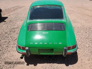 1971 Porsche 911 z VIN 9111100473, wystawiony jako Copart lot #60853765 z przebiegiem 79 342 mil mil oraz Szkoda całkowita • Salvage title. Historia ofert i sprzedaży dostępna na DreamBid. Obrazek 10.