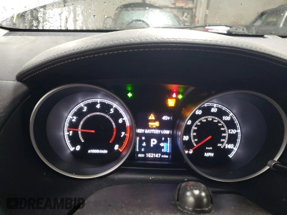 2010 Mitsubishi Outlander XLS z VIN JA4JT4AX9AZ002688, wystawiony jako Copart lot #51173605 z przebiegiem 162 147 mil mil oraz Szkoda całkowita • Salvage title. Historia ofert i sprzedaży dostępna na DreamBid. Obrazek 9.