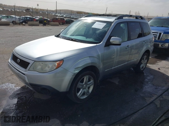 2010 Subaru Forester 2.5X Premium with VIN JF2SH6CC8AG752162, listed as a IAAI auction lot 41806171 with 179,714 mi miles. Bid and sale history available at carsss.com. Image 2.