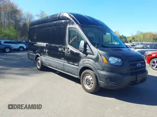 2020 Ford Transit Cargo with VIN 1FTBR3XG6LKB31123, listed as a IAAI auction lot 42034591 with 102,476 mi miles and . Bid and sale history available at DreamBid. Image 1.
