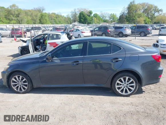 2006 Lexus IS 250 z VIN JTHCK262465007863, wystawiony jako IAAI lot #42231541 z przebiegiem 173 919 mil mil oraz . Historia ofert i sprzedaży dostępna na DreamBid. Obrazek 14.