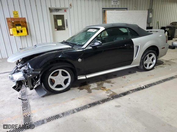 2000 Ford Mustang GT with VIN 1FAFP45X1YF217784, listed as a Copart auction lot 66672394 with NaN miles and Salvage Title. Bid and sale history available at carsss.com. Image 1.