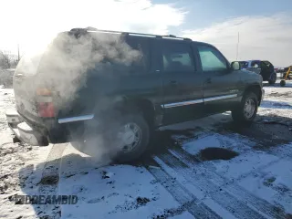 2002 GMC Yukon XL SLT with VIN 1GKEC16Z22J147480, listed as a Copart auction lot 88501475 with 180,180 mi miles and Salvage Title. Bid and sale history available at carsss.com. Image 3.