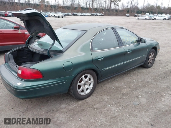 2000 Mercury Sable LS Premium with VIN 1MEFM55S6YA632821, listed as a IAAI auction lot 41927587 with 172,600 mi miles. Bid and sale history available at carsss.com. Image 4.
