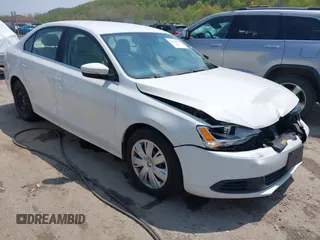 2013 Volkswagen Jetta SE z VIN 3VWDP7AJ2DM368385, wystawiony jako IAAI lot #42144936 z przebiegiem 105 621 mil mil oraz . Historia ofert i sprzedaży dostępna na DreamBid. Obrazek 1.