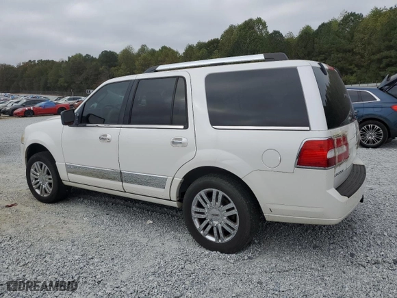 2009 Lincoln Navigator with VIN 5LMFU28539EJ00256, listed as a Copart auction lot 76085394 with 230,298 mi miles and Salvage Title. Bid and sale history available at carsss.com. Image 2.