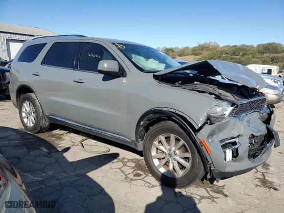 2022 Dodge Durango SXT with VIN 1C4RDJAGXNC157957, listed as a Copart auction lot 76581544 with 70,255 mi miles and Salvage Title. Bid and sale history available at carsss.com. Image 4.