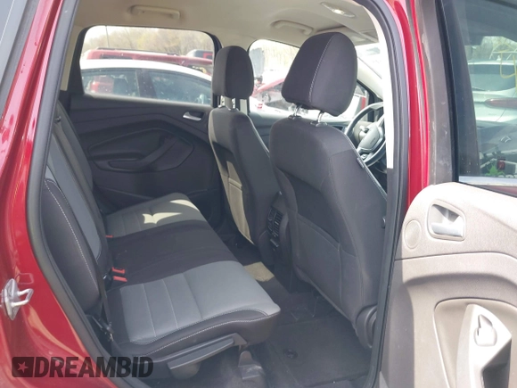 2014 Ford Escape SE with VIN 1FMCU0GX8EUA49818, listed as a IAAI auction lot 41903815 with 100,235 mi miles. Bid and sale history available at carsss.com. Image 8.