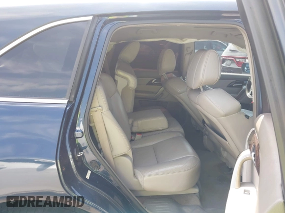 2012 Acura MDX with VIN 2HNYD2H2XCH539597, listed as a IAAI auction lot 42500935 with 132,272 mi miles and . Bid and sale history available at DreamBid. Image 8.