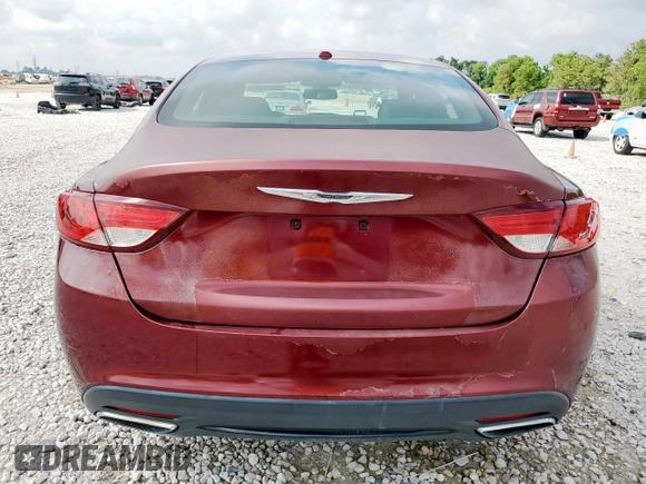 2015 Chrysler 200 S z VIN 1C3CCCBB7FN590895, wystawiony jako Copart lot #58063265 z przebiegiem 115 611 mil mil oraz Szkoda całkowita • Salvage title. Historia ofert i sprzedaży dostępna na DreamBid. Obrazek 6.