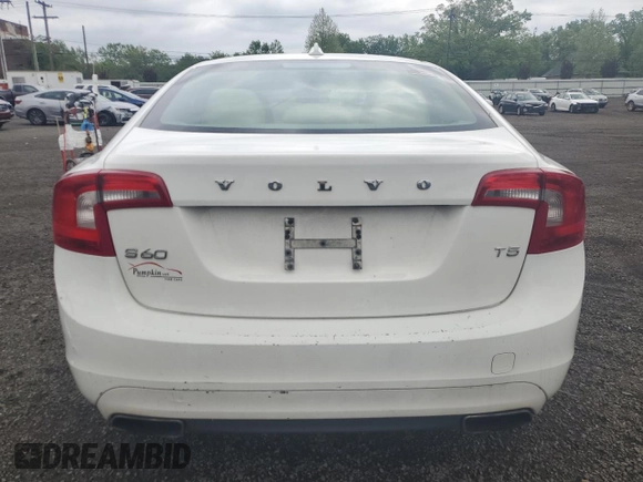 2014 Volvo S60 T5 с VIN YV1612FS9E2275691, выставлен на аукционе Copart как лот 57226245 с пробегом 145 721 миль миль и Списание • Salvage title. История ставок и продаж доступна на DreamBid. Изображение 6.