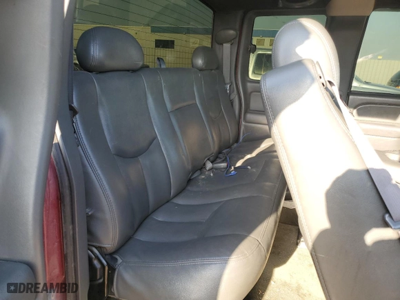 2004 GMC Sierra 1500 SLT with VIN 2GTEK19TX41147066, listed as a Copart auction lot 49426025 with 248,978 mi miles and Salvage Title. Bid and sale history available at carsss.com. Image 10.