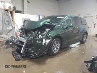 2021 Toyota Sienna XLE with VIN 5TDYRKEC8MS026985, listed as a Copart auction lot 47315875 with 175,673 mi miles and Salvage title. Bid and sale history available at DreamBid. Image 1.