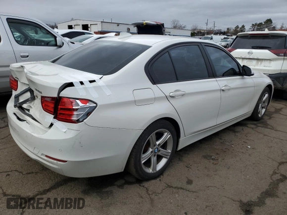 2015 BMW 3 Series 328i xDrive with VIN WBA3B5G56FNS15767, listed as a Copart auction lot 48920595 with 167,825 mi miles and Salvage Title. Bid and sale history available at carsss.com. Image 3.