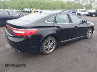 2012 Hyundai Azera with VIN KMHFH4JG4CA177778, listed as a IAAI auction lot 42172911 with 154,680 mi miles and . Bid and sale history available at carsss.com. Image 4.
