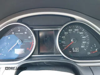 2015 Audi Q7 Premium Plus z VIN WA1LGAFE6FD009024, wystawiony jako IAAI lot #42282569 z przebiegiem 95 953 mil mil oraz . Historia ofert i sprzedaży dostępna na DreamBid. Obrazek 7.