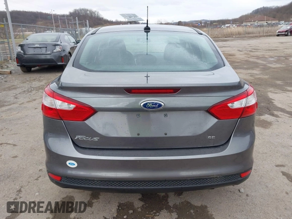 2014 Ford Focus SE with VIN 1FADP3F24EL105899, listed as a IAAI auction lot 41840399 with 90,074 mi miles. Bid and sale history available at carsss.com. Image 16.