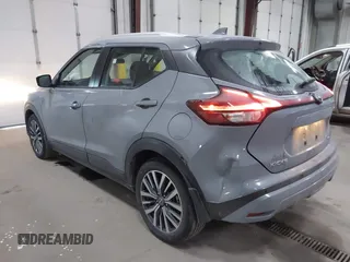 2024 Nissan Kicks SV with VIN 3N1CP5CV0RL478872, listed as a IAAI auction lot 41263976 with 20,883 mi miles. Bid and sale history available at carsss.com. Image 3.