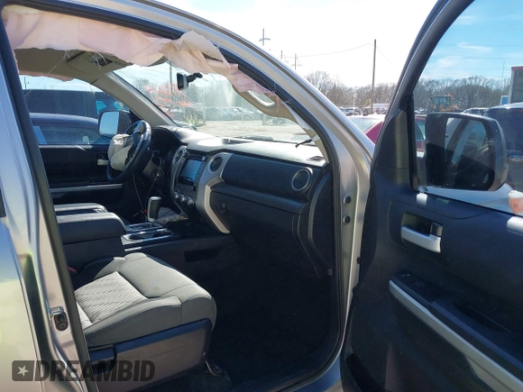 2017 Toyota Tundra 2WD SR5 with VIN 5TFEW5F13HX215375, listed as a IAAI auction lot 41716639 with 78,815 mi miles. Bid and sale history available at carsss.com. Image 5.
