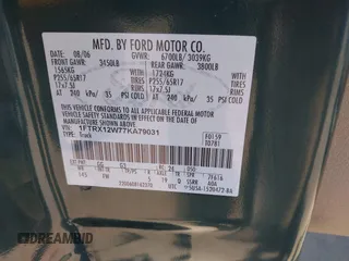2007 Ford F-150 STX with VIN 1FTRX12W77KA79031, listed as a IAAI auction lot 42674618 with 195,176 mi miles and . Bid and sale history available at DreamBid. Image 9.