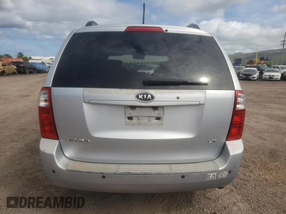 2009 Kia Sedona LX with VIN KNDMB233396300641, listed as a Copart auction lot 52036594 with 126,107 mi miles and Salvage Title. Bid and sale history available at carsss.com. Image 6.