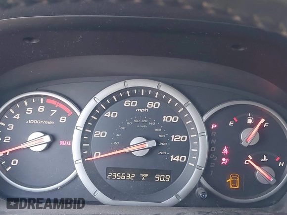 2007 Honda Pilot EX-L with VIN 5FNYF18547B006094, listed as a IAAI auction lot 42297719 with 235,632 mi miles and . Bid and sale history available at DreamBid. Image 7.