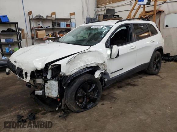 2019 Jeep Cherokee Altitude с VIN 1C4PJMLX6KD301833, выставлен на аукционе Copart как лот 58060415 с пробегом 78 328 миль миль и Списание • Salvage title. История ставок и продаж доступна на DreamBid. Изображение 1.