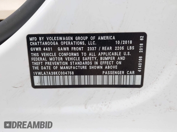2019 Volkswagen Passat Wolfsburg Edition z VIN 1VWLA7A38KC004758, wystawiony jako IAAI lot #42404110 z przebiegiem 71 694 mil mil oraz . Historia ofert i sprzedaży dostępna na DreamBid. Obrazek 9.