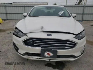 2020 Ford Fusion SE with VIN 3FA6P0HD1LR249902, listed as a Copart auction lot 53847995 with 43,140 mi miles and Salvage title. Bid and sale history available at DreamBid. Image 5.