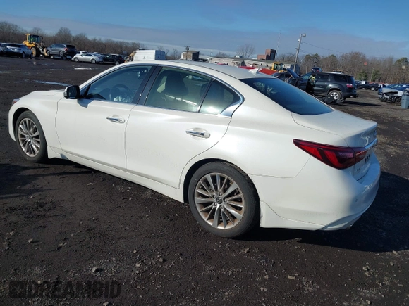 2023 Infiniti Q50 Luxe z VIN JN1EV7BR8PM540570, wystawiony jako IAAI lot #41131629 z przebiegiem 5 964 mil mil oraz . Historia ofert i sprzedaży dostępna na DreamBid. Obrazek 3.