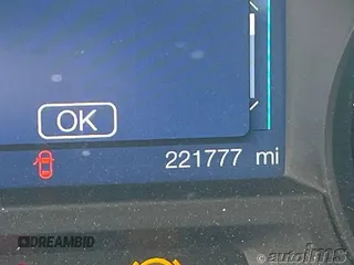2013 Ford Explorer с VIN 1FM5K8B84DGB08454, выставлен на аукционе IAAI как лот 42838283 с пробегом 221 777 миль миль и . История ставок и продаж доступна на DreamBid. Изображение 12.